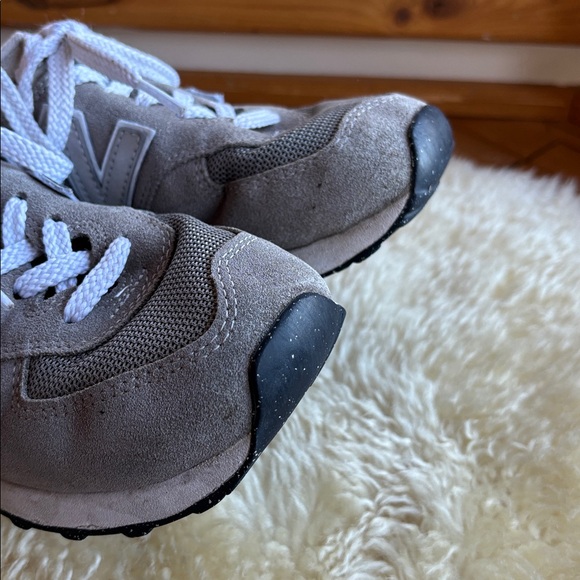 New Balance Trainers - Picture 8 of 10